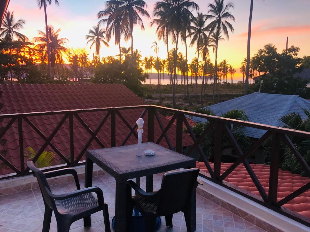 21 Palms Hotel Las Galeras Buitenkant foto